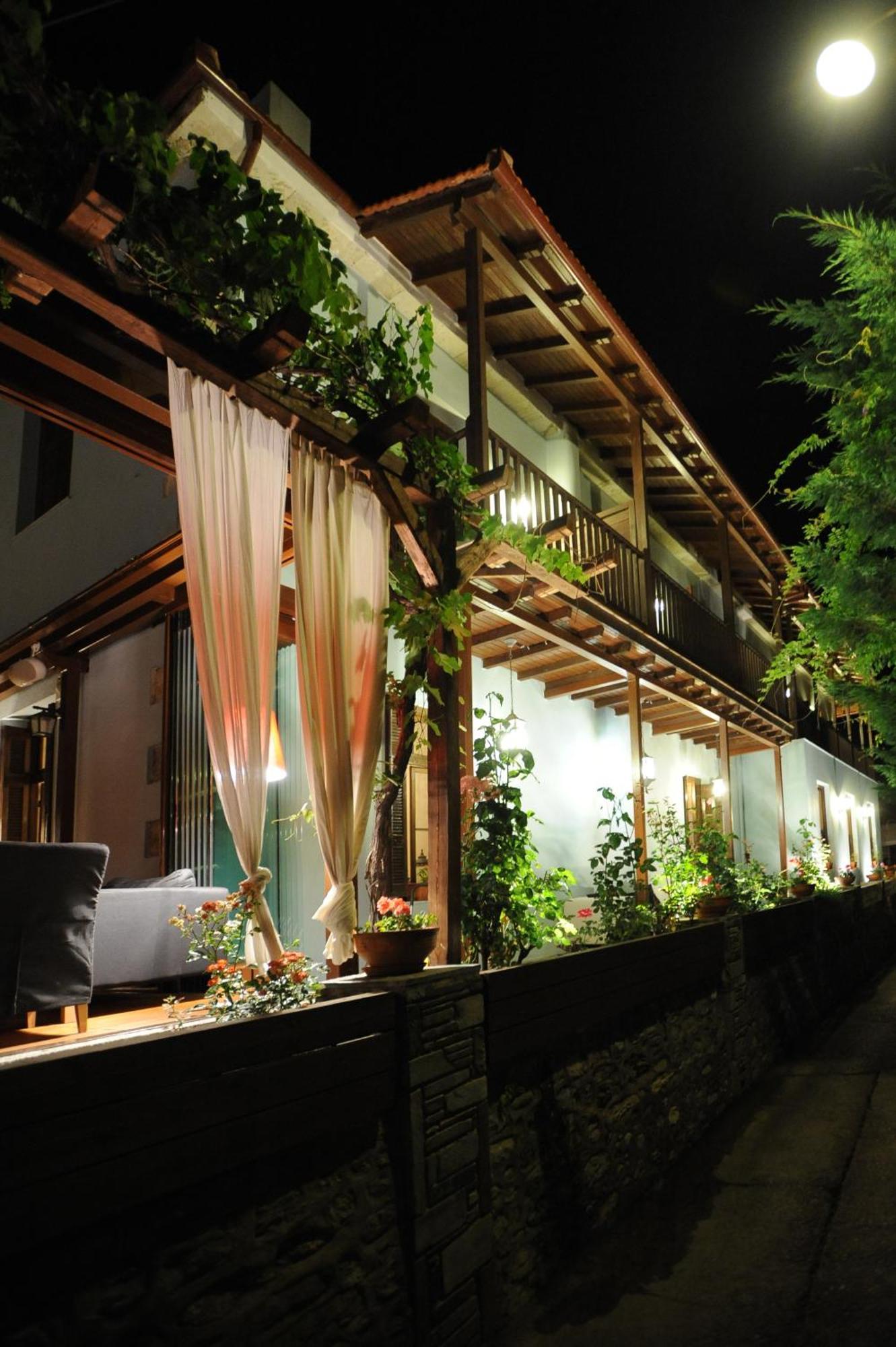 Boutique Hotel Kentrikon & Bungalows Agios Ioannis  Exterior foto